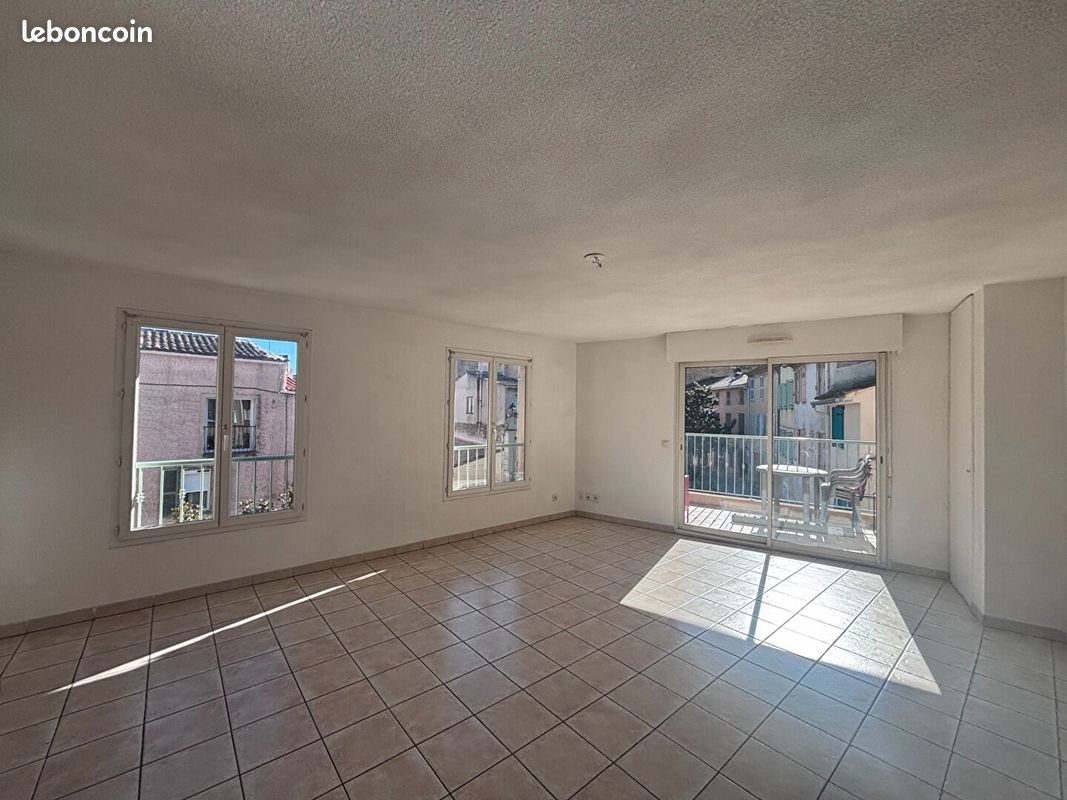 Appartement à louer, 75m², Solliès-Pont