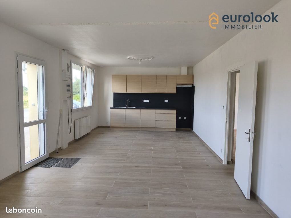 Maison à louer, 69m², Ruffiac