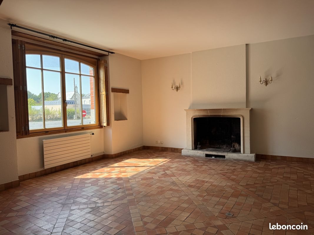Maison à louer, 203m², Héric