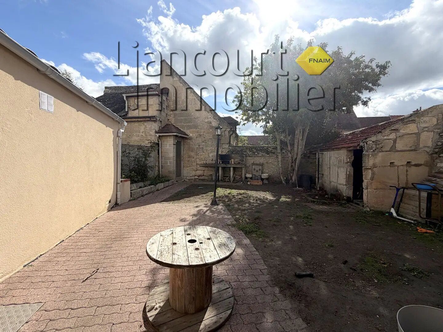 Maison à vendre, 93m², Bury