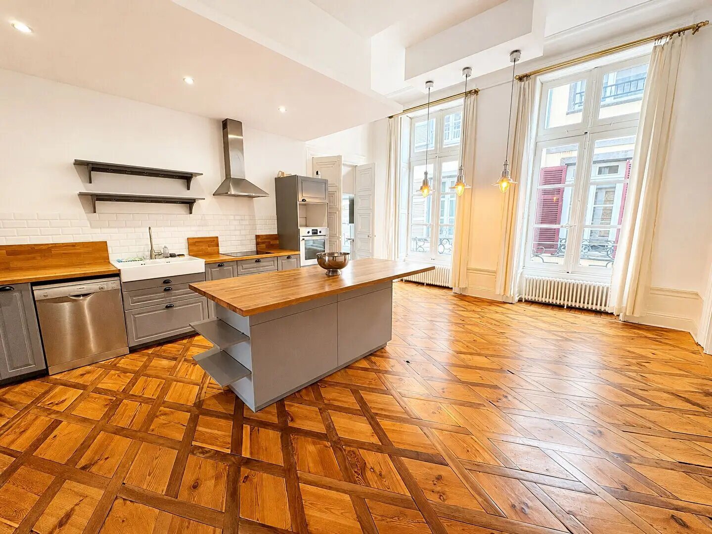 Appartement à vendre, 199m², Clermont-Ferrand