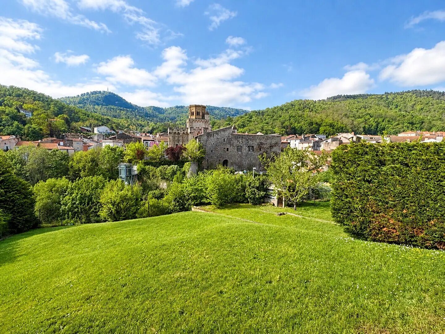 Maison à vendre, 254m², Royat