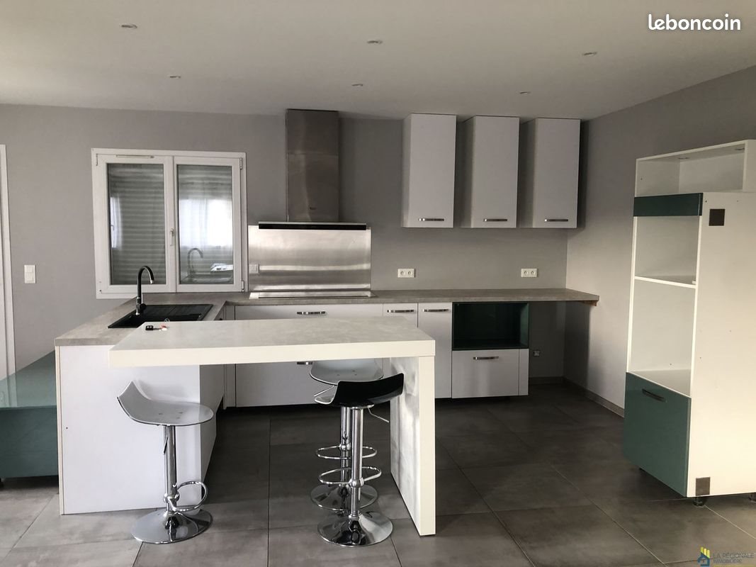 Appartement à louer, 89m², Velaux