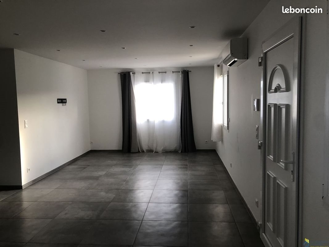 Appartement à louer, 89m², Velaux