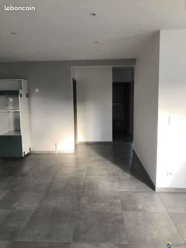 Appartement à louer, 89m², Velaux