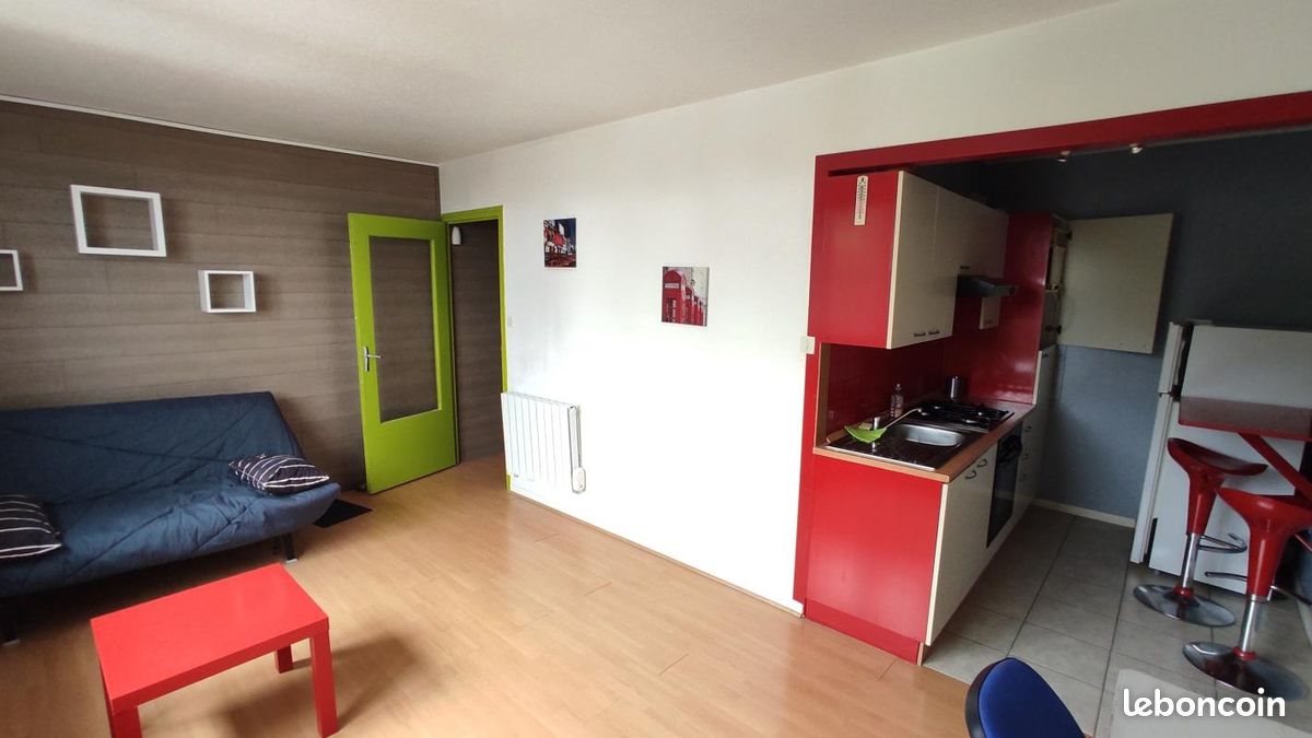 Appartement à louer, 27m², Saint-Étienne