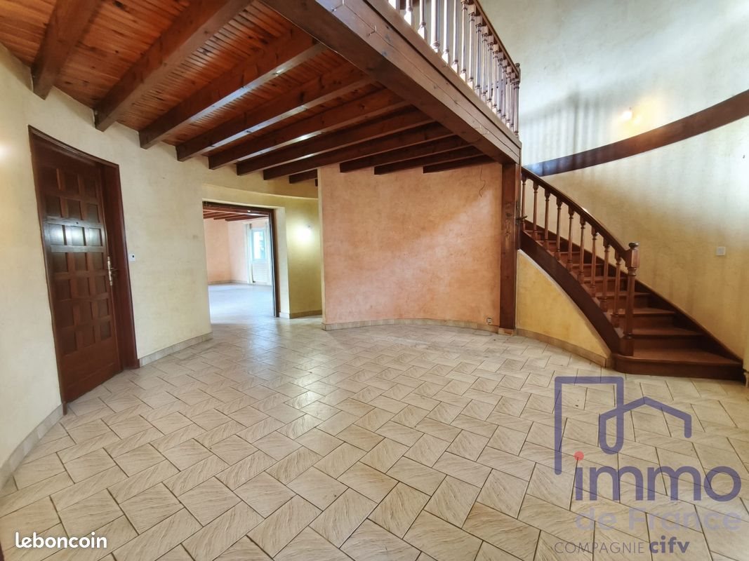 Maison à vendre, 210m², Veauche