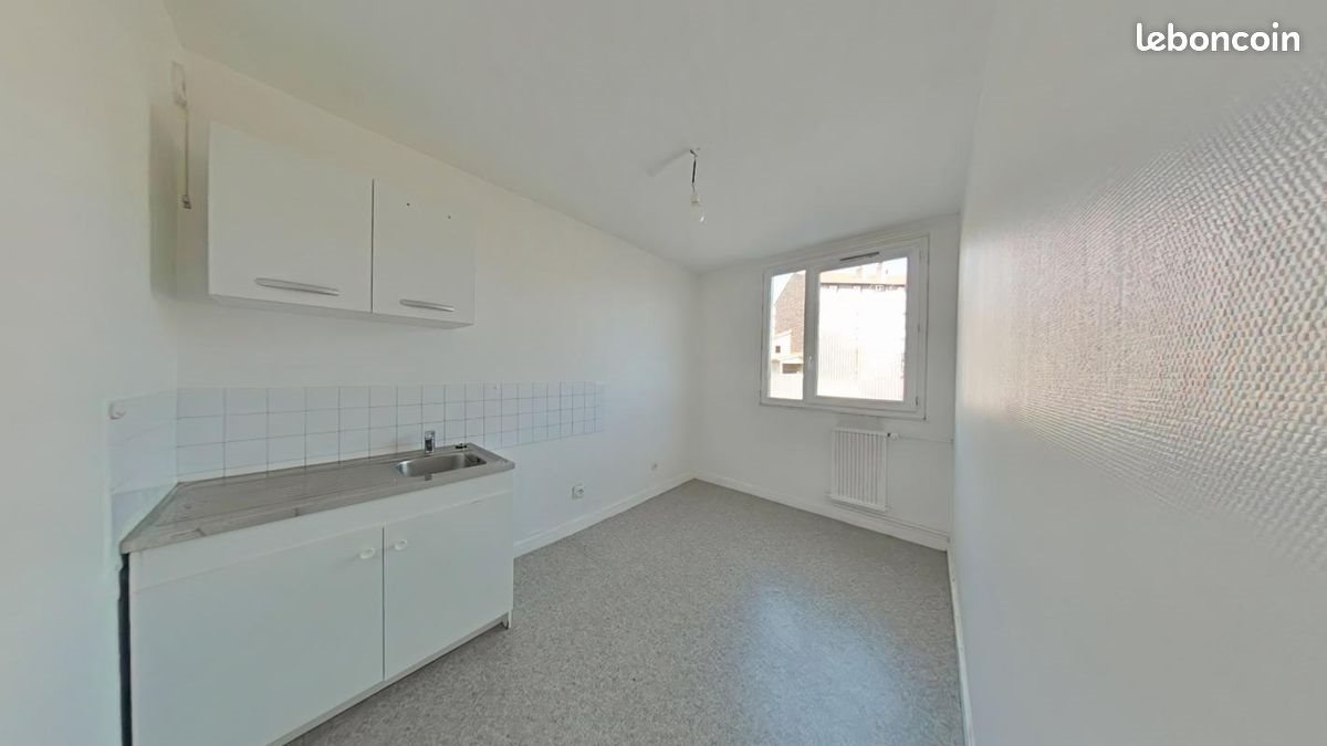 Appartement à louer, 30m², Saint-Étienne