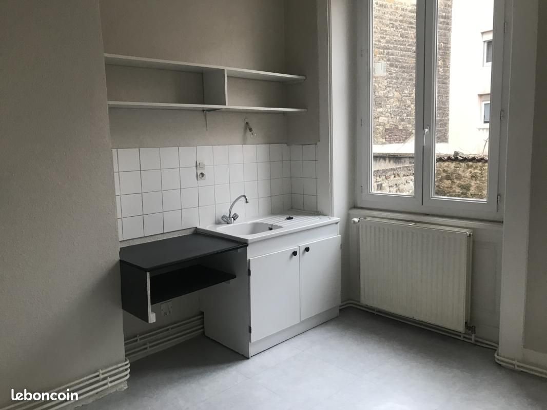 Appartement à louer, 37m², Saint-Étienne