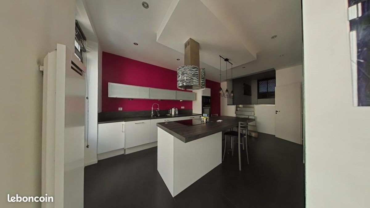 Appartement à louer, 75m², Saint-Etienne