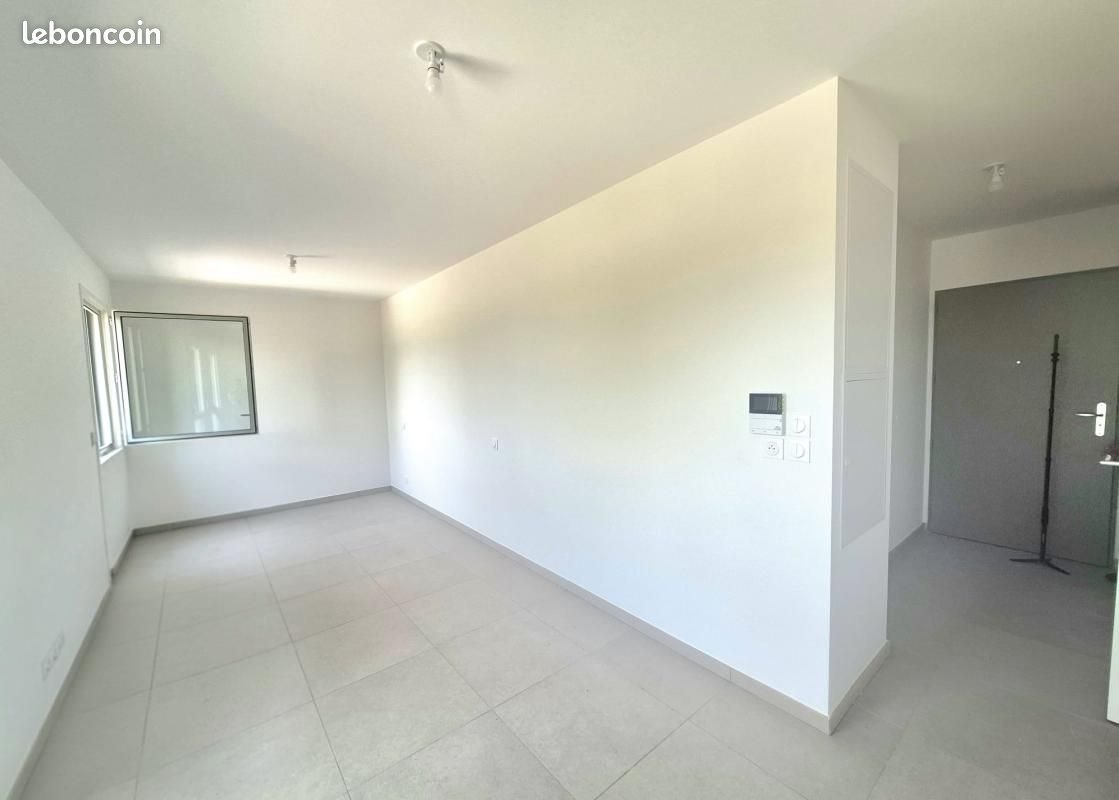 Appartement à louer, 28m², Veauche