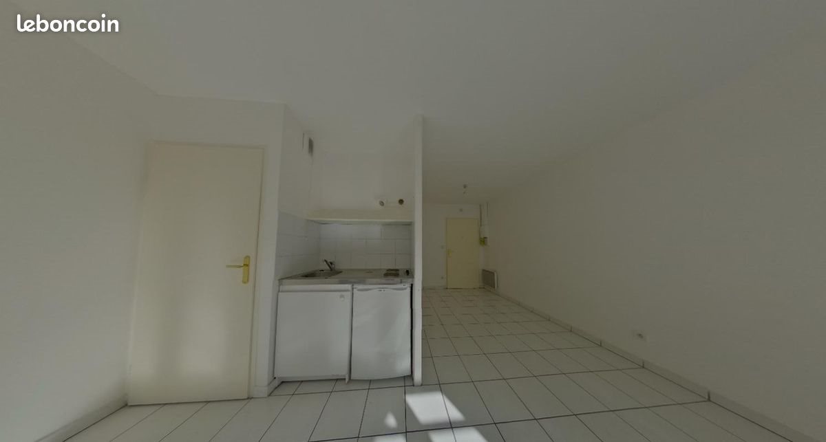 Appartement à louer, 23m², Saint-Étienne