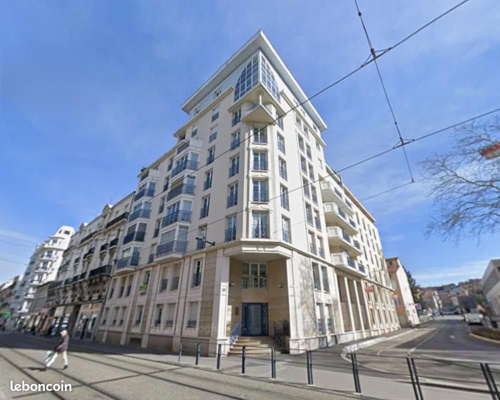 Appartement à louer, 23m², Saint-Étienne