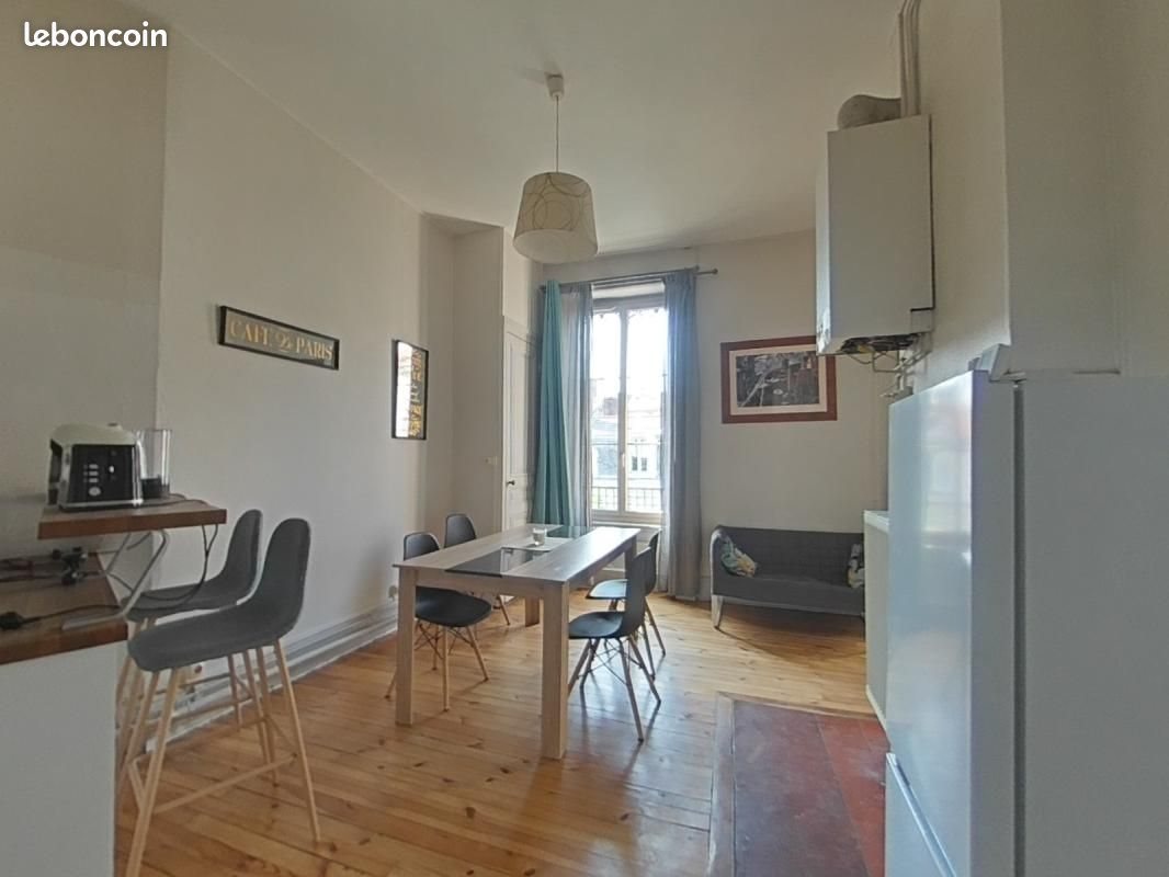Appartement à louer, 60m², Saint-Etienne
