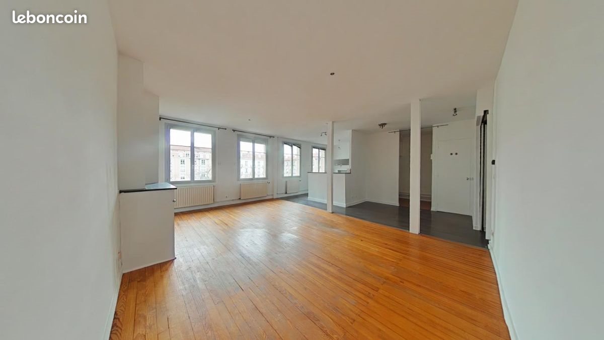 Appartement à louer, 89m², Saint-Etienne