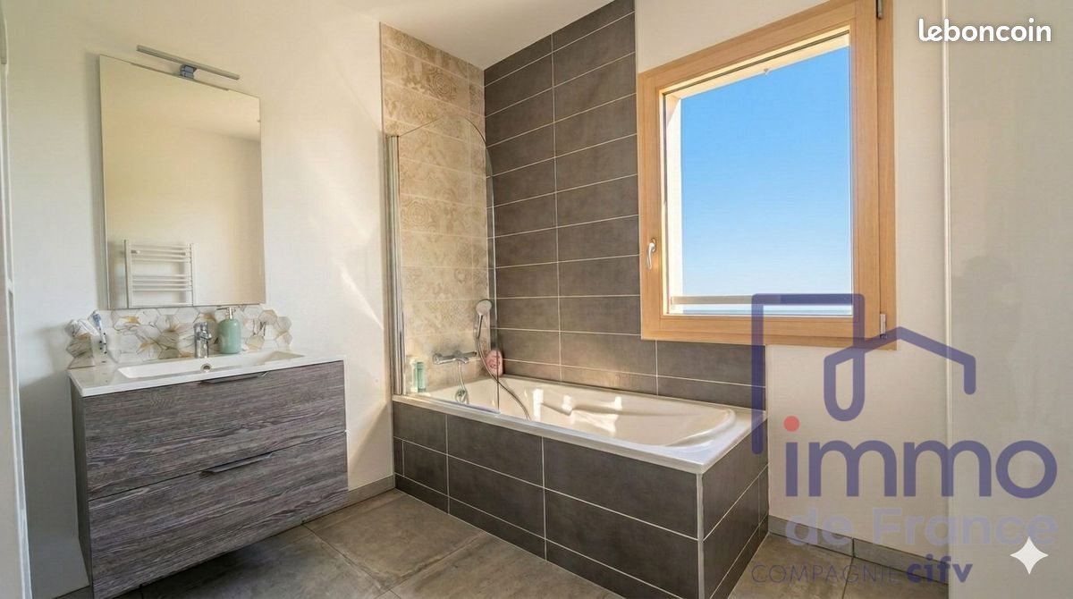 Maison à vendre, 112m², Saint-Bonnet-les-Oules