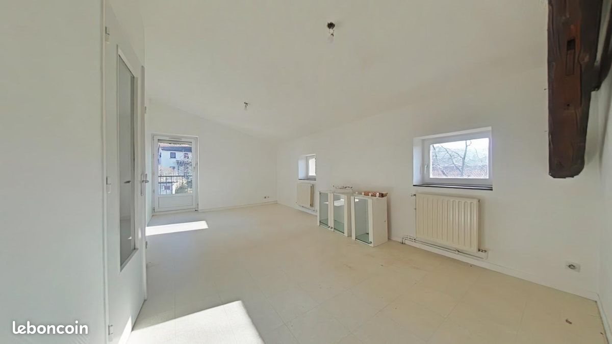 Appartement à louer, 65m², Villars