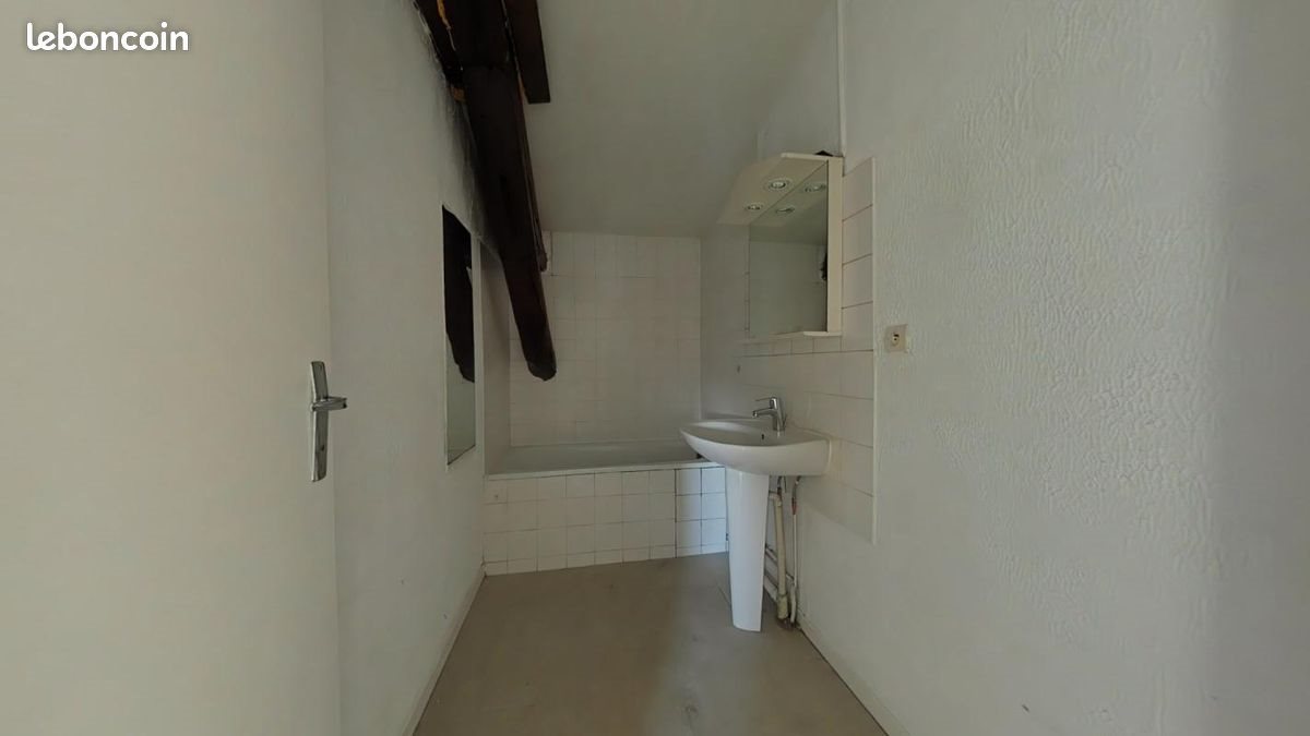 Appartement à louer, 65m², Villars