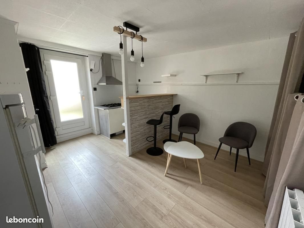 Appartement à louer, 33m², Saint-Jean-Bonnefonds