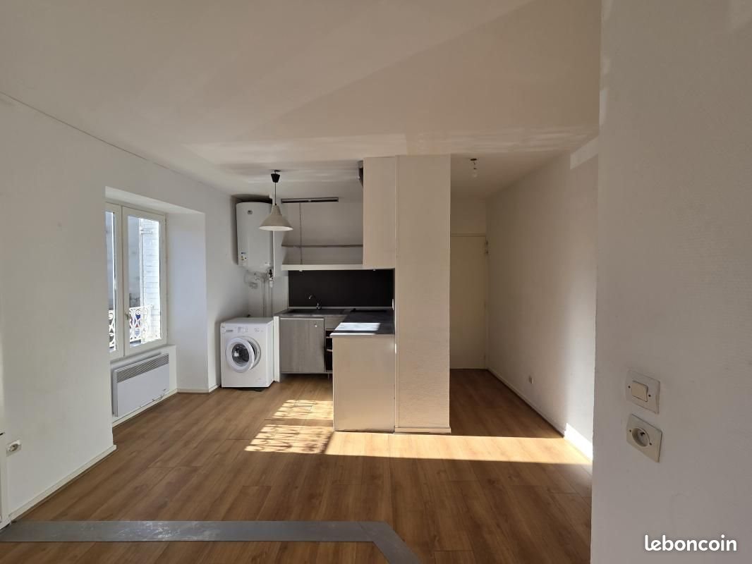 Appartement à louer, 49m², Saint-Symphorien-sur-Coise