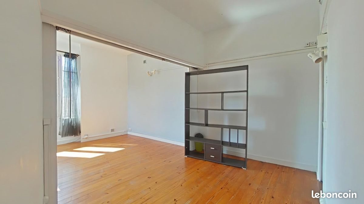 Appartement à louer, 37m², Saint-Étienne