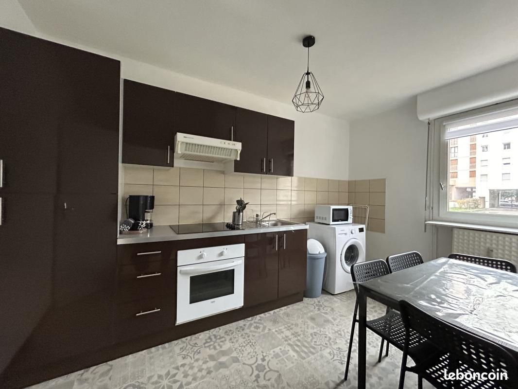 Appartement à louer, 30m², Saint-Étienne