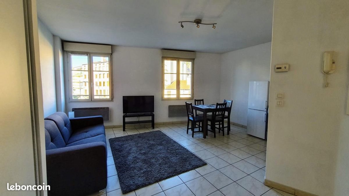 Appartement à louer, 32m², Saint-Etienne