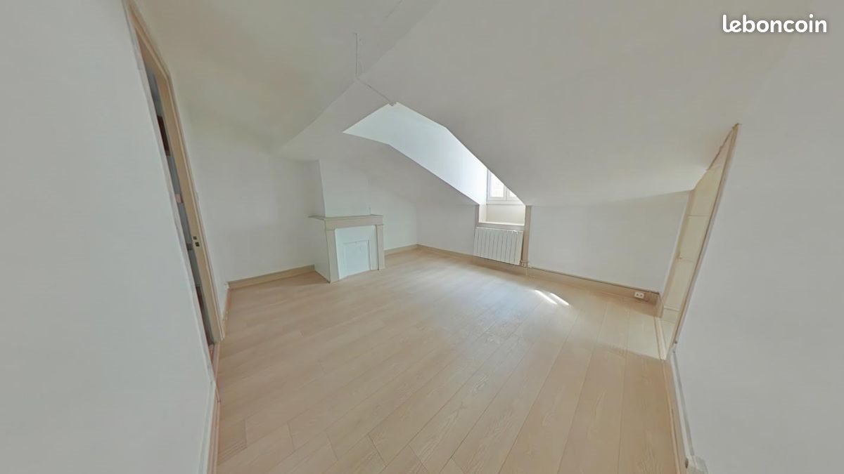 Appartement à louer, 23m², Saint-Étienne