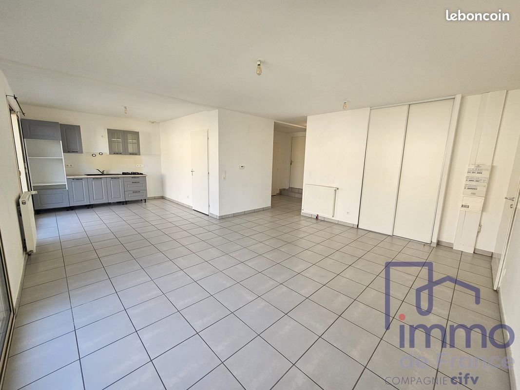 Appartement à vendre, 76m², Montbrison