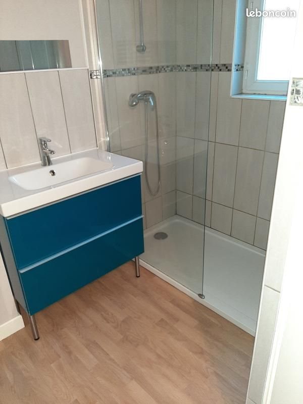 Appartement à louer, 81m², Saint-Bonnet-le-Château