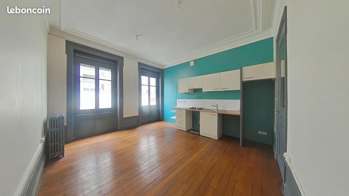 Appartement à louer, 134m², Saint-Etienne