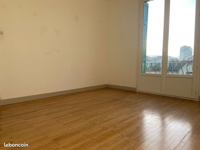 Appartement à louer, 55m², Saint-Priest-en-Jarez
