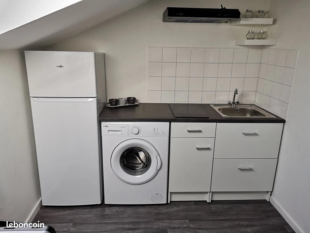Appartement à louer, 25m², Saint-Priest-en-Jarez