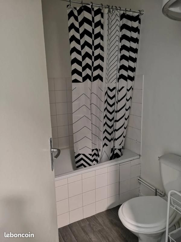 Appartement à louer, 25m², Saint-Priest-en-Jarez