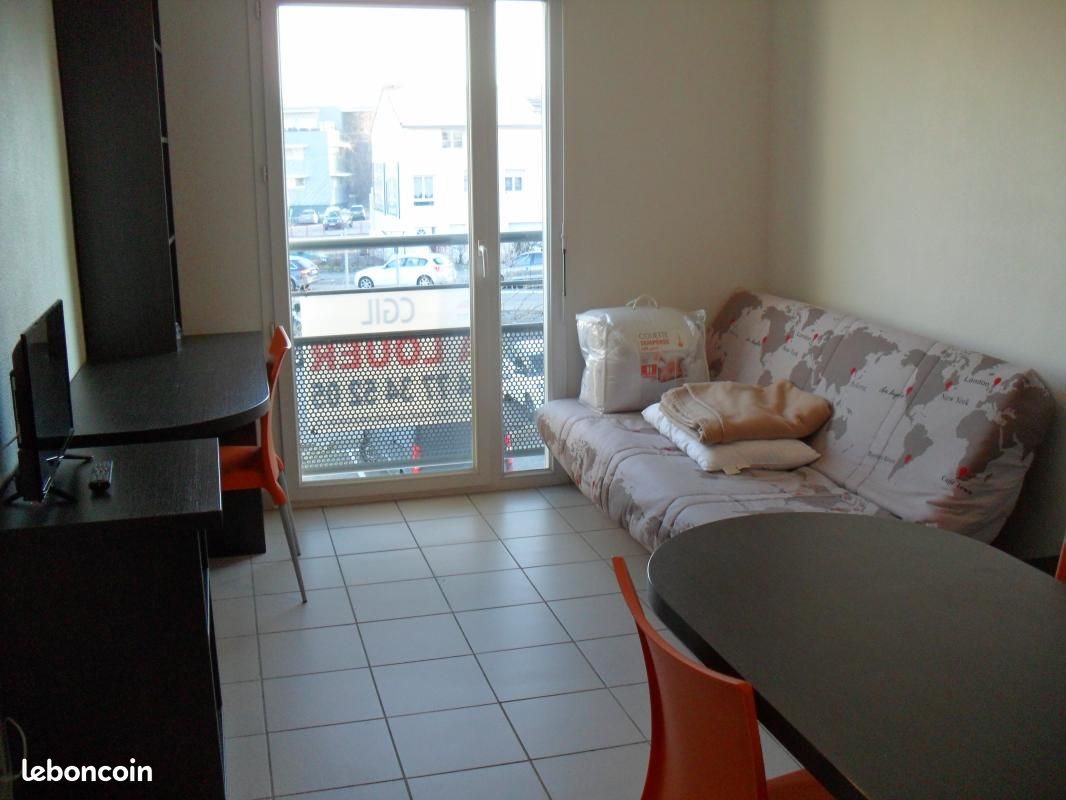 Appartement à louer, 19m², Saint-Priest-en-Jarez