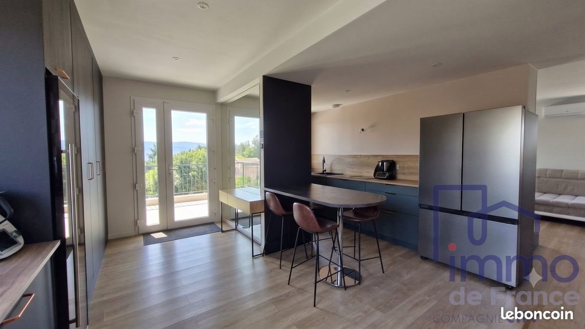 Appartement à vendre, 112m², Saint-Just-Saint-Rambert