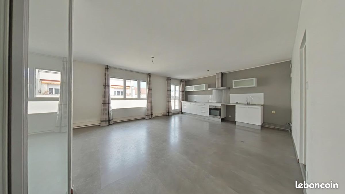 Appartement à louer, 70m², Saint-Étienne