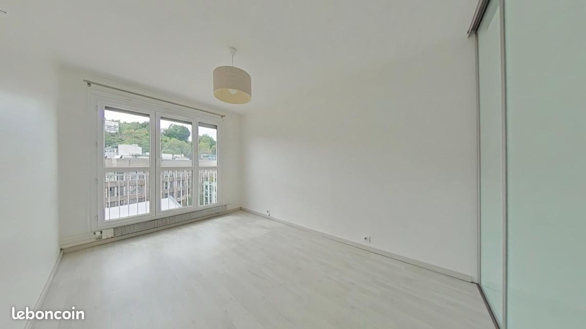 Appartement à louer, 70m², Saint-Étienne