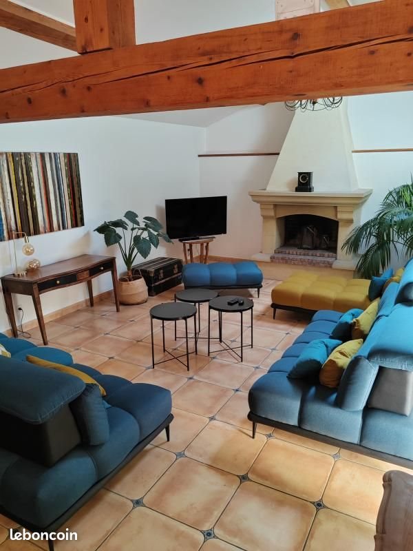 Maison à louer, 185m², Saint-Marcellin-en-Forez