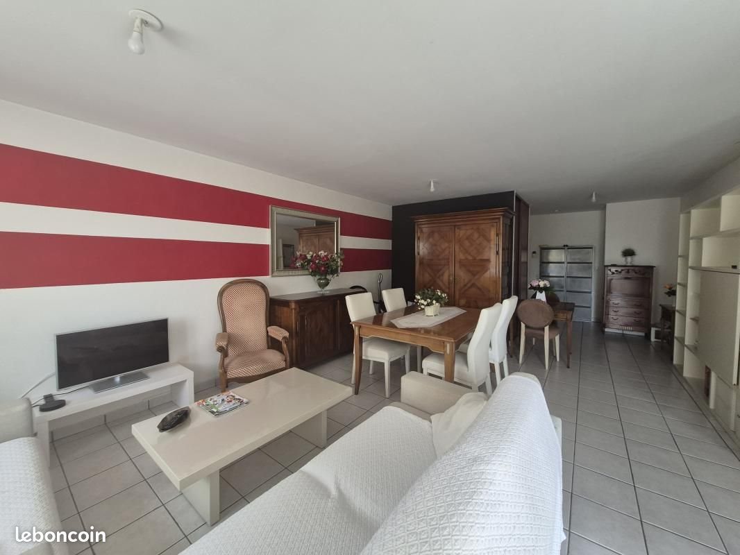 Appartement à louer, 76m², Veauche