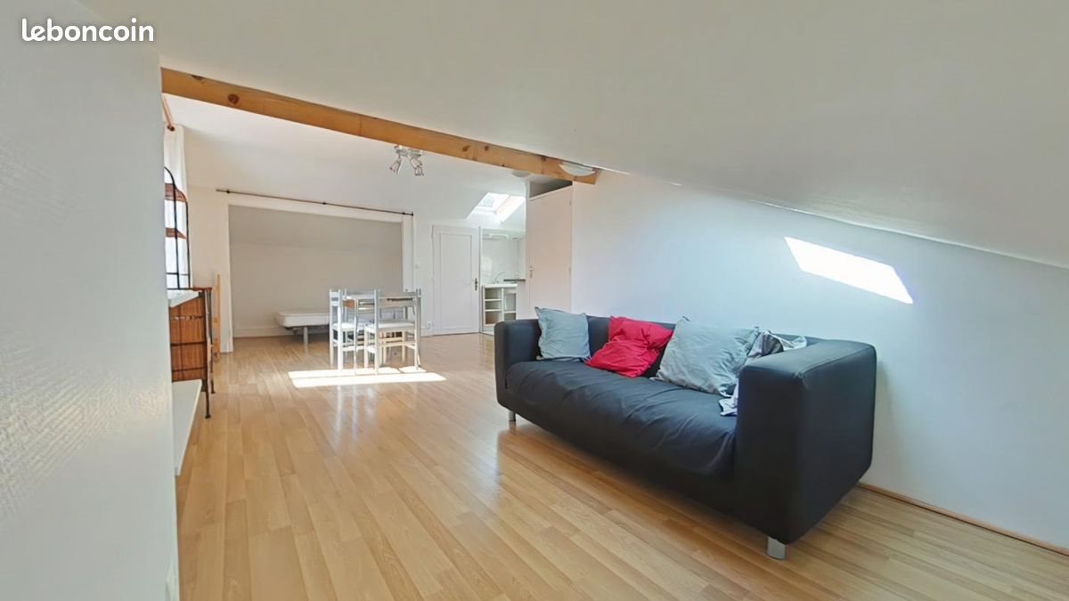 Appartement à louer, 21m², Saint-Etienne