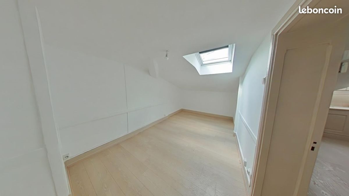 Appartement à louer, 18m², Saint-Étienne