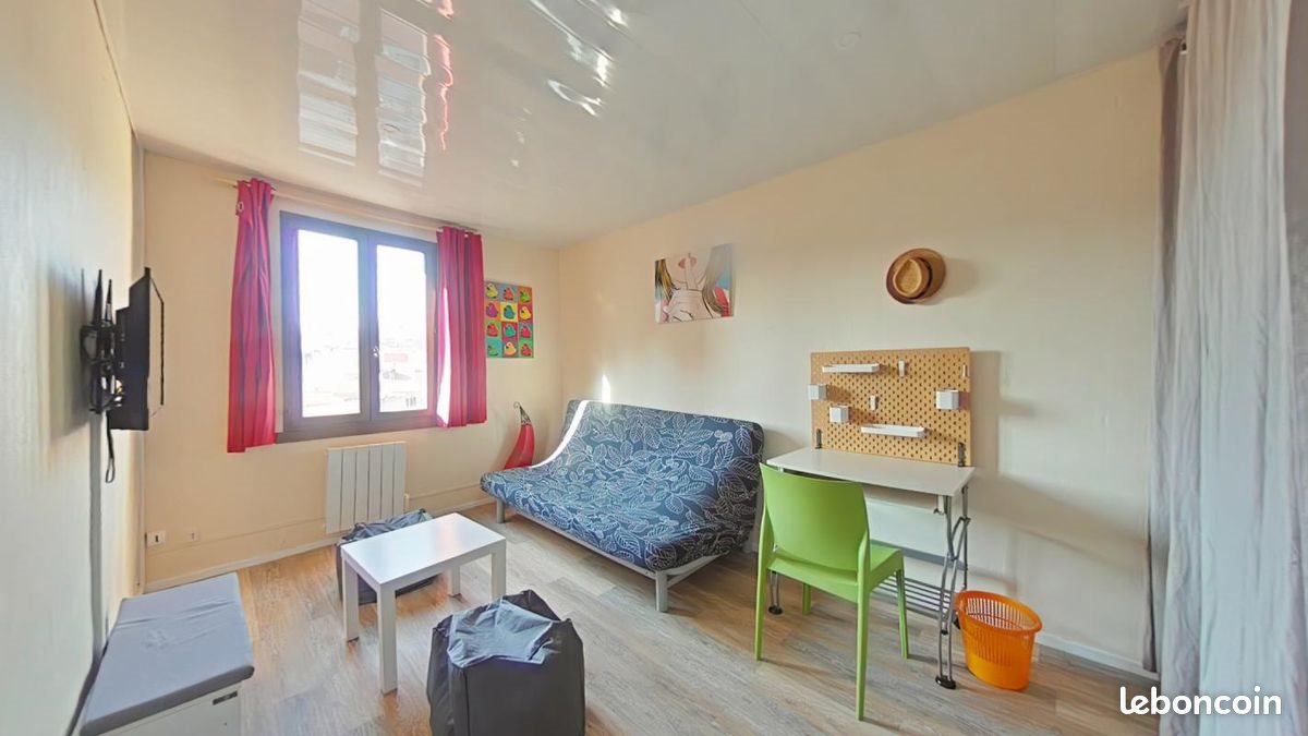 Appartement à louer, 27m², Saint-Etienne
