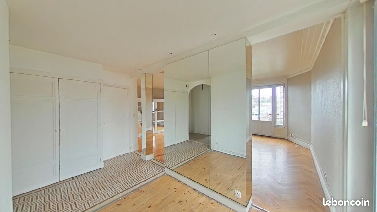 Appartement à louer, 79m², Saint-Etienne