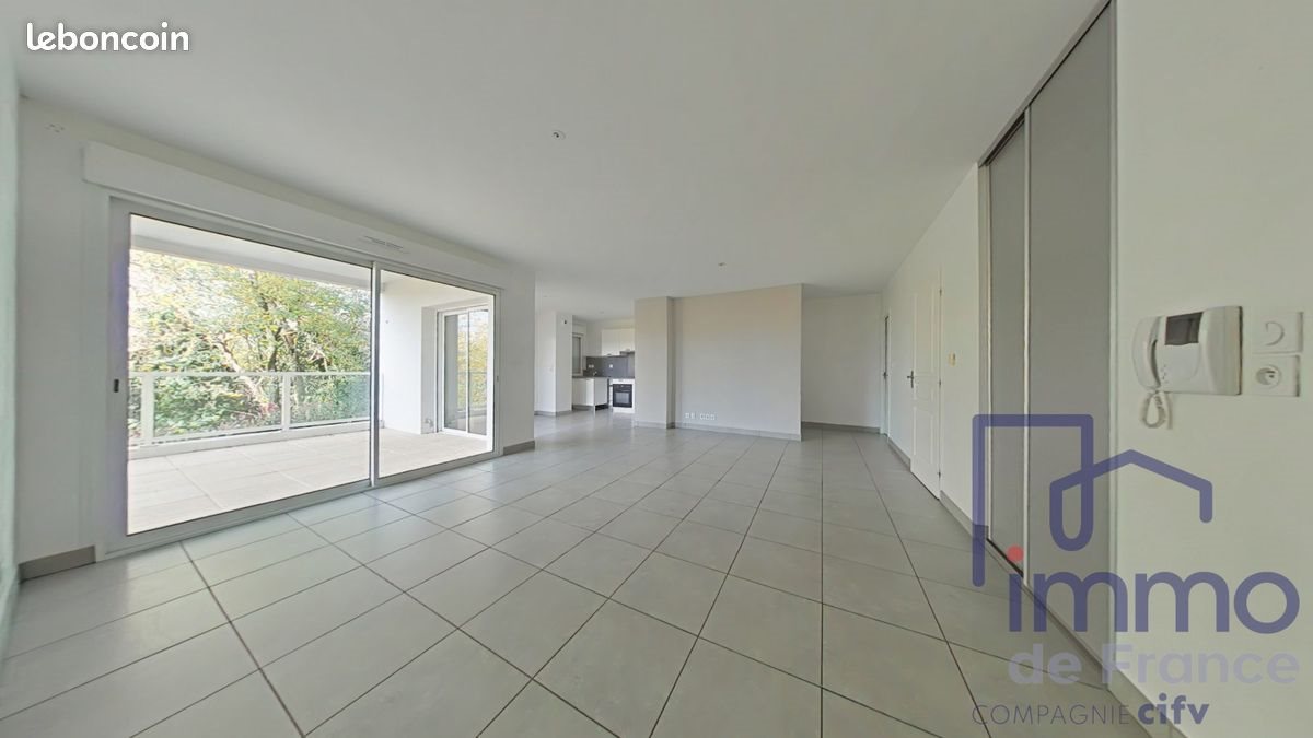 Appartement à vendre, 88m², Saint-Genest-Lerpt