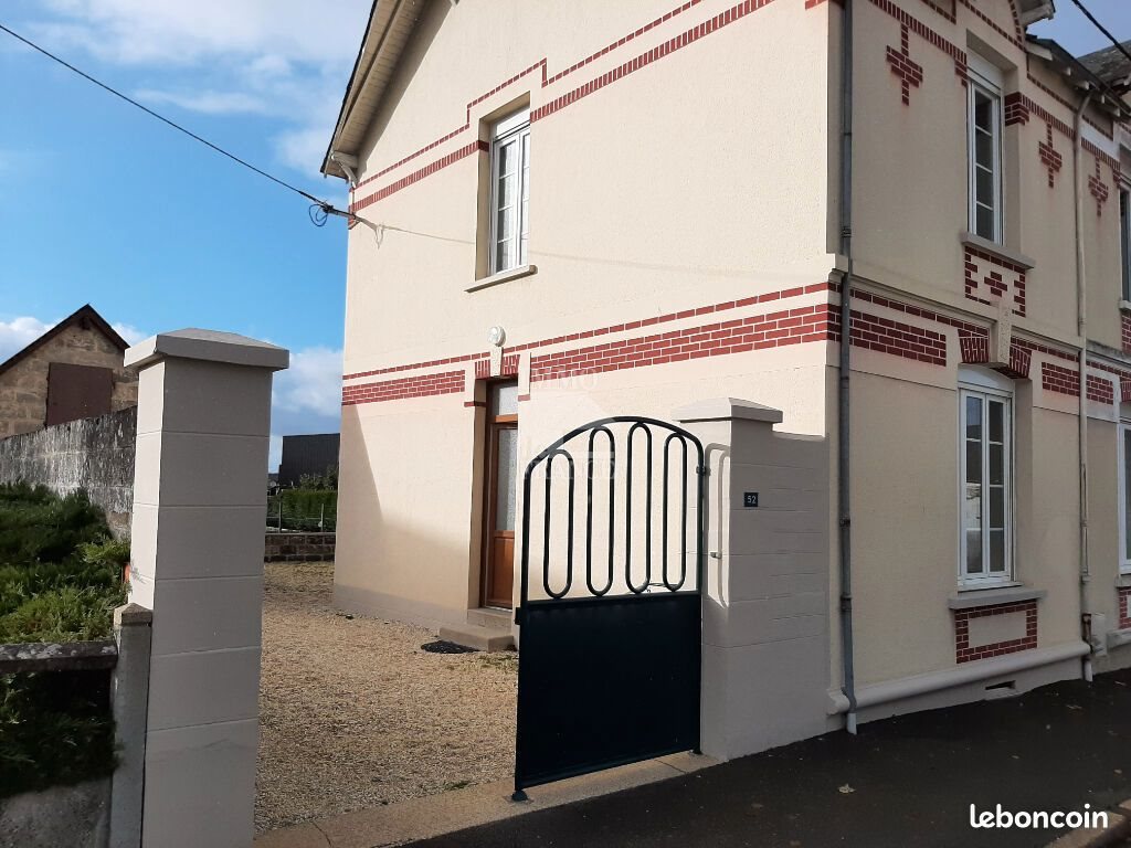 Maison à louer, 58m², Evron