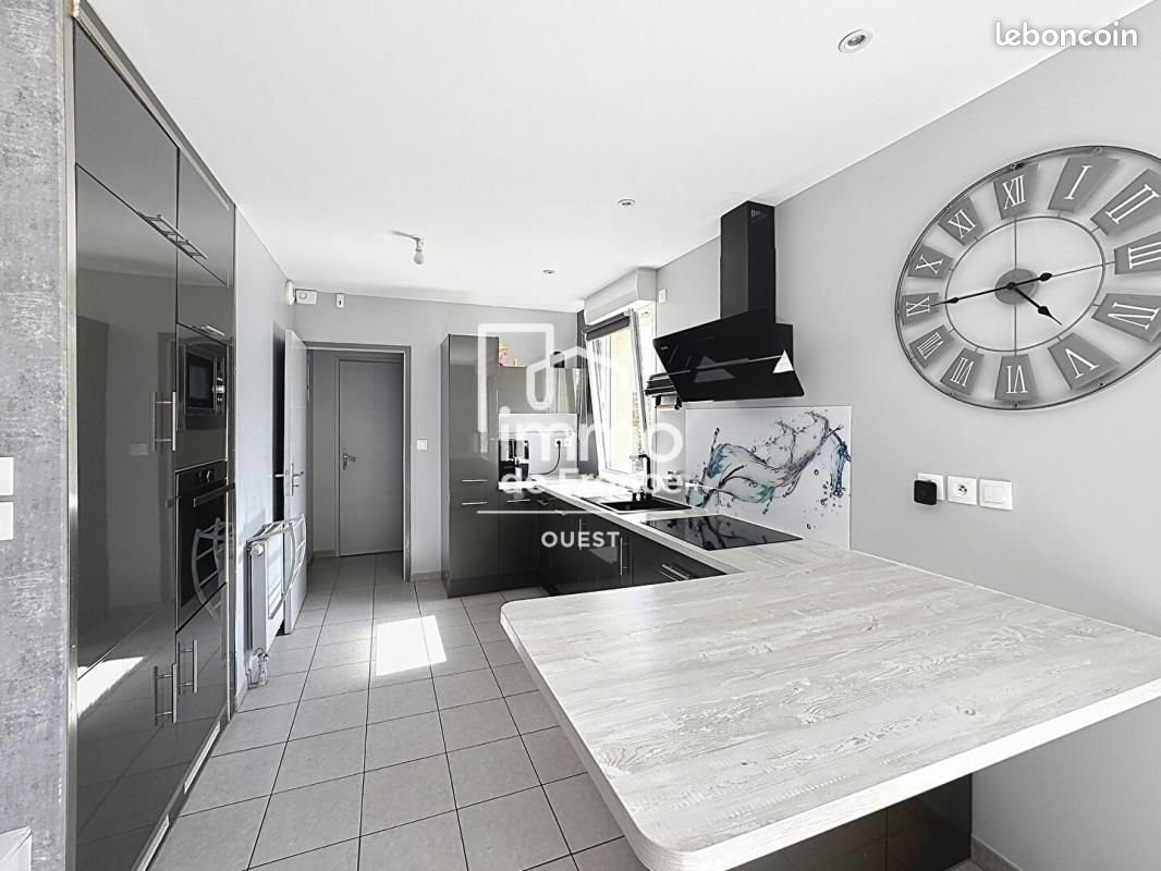 Maison à louer, 104m², Forcé