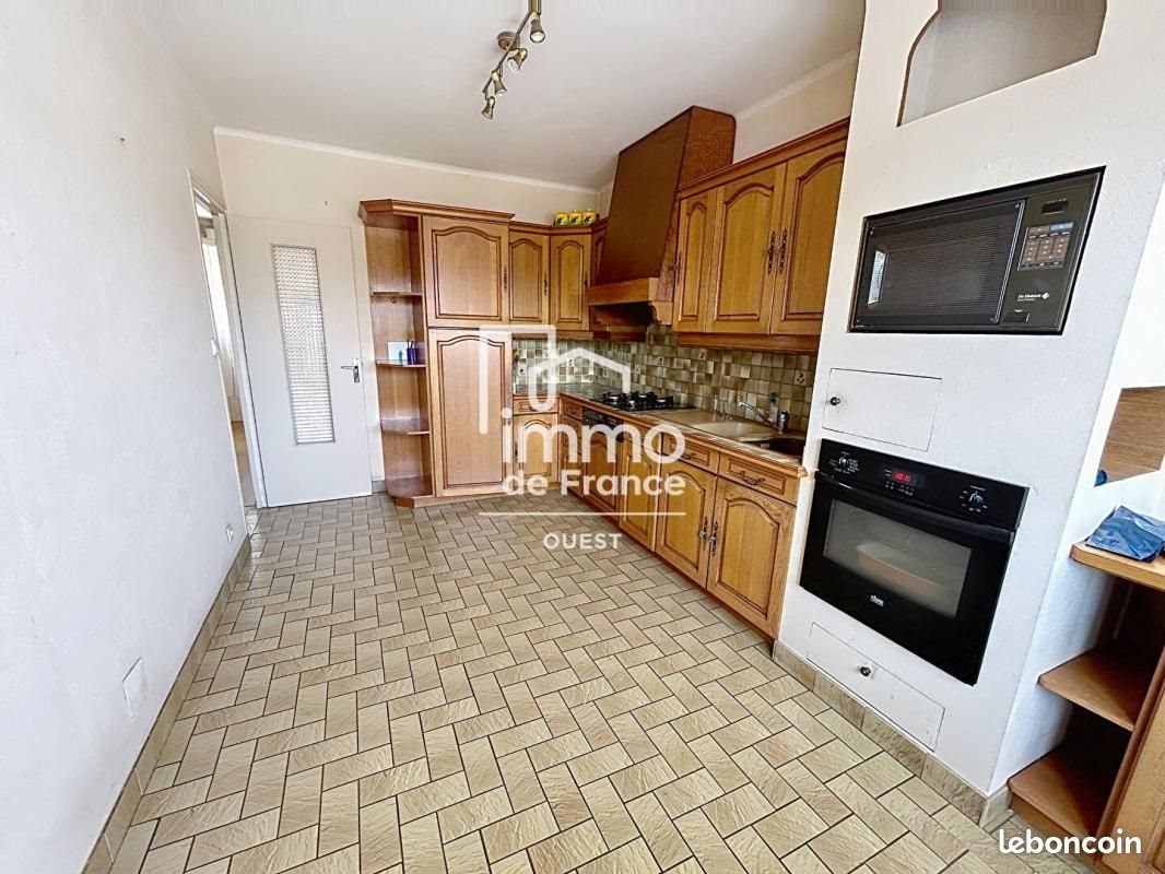 Maison à vendre, 91m², Laval