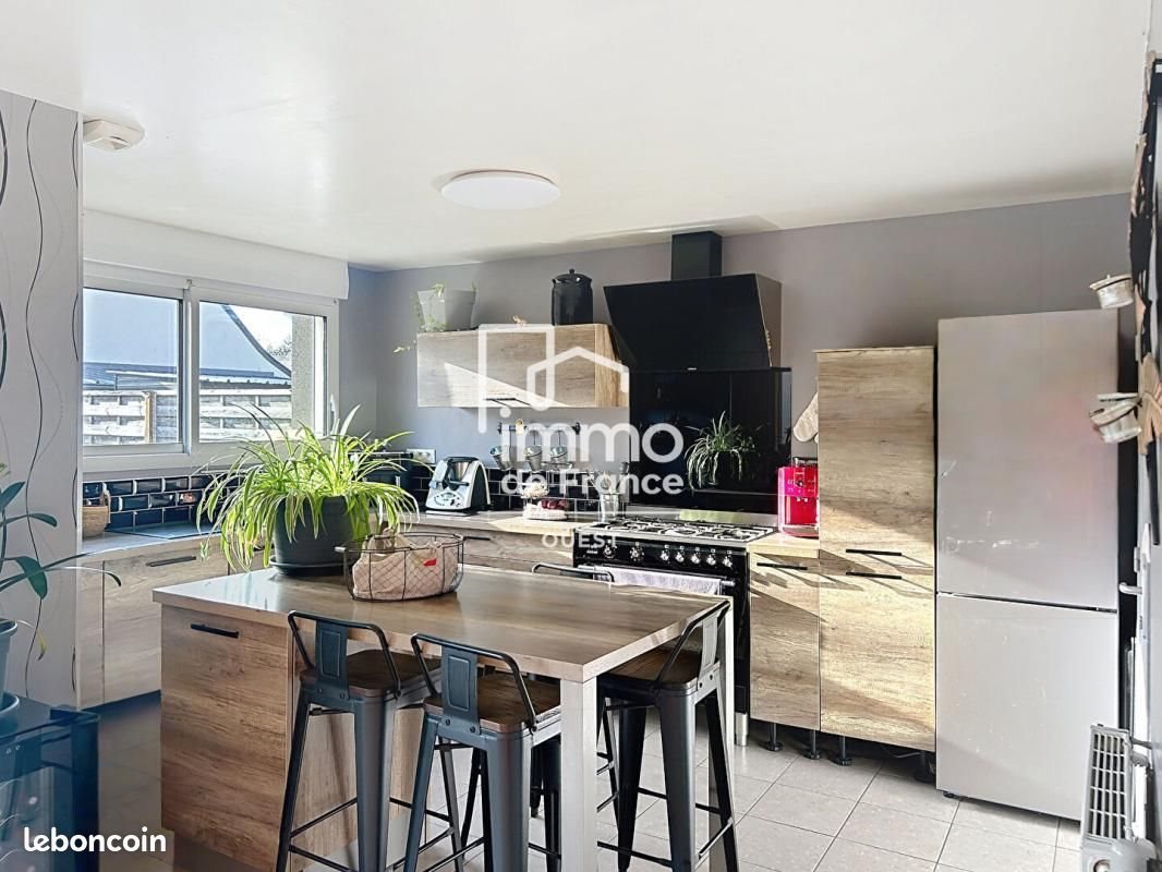 Maison à vendre, 112m², Evron