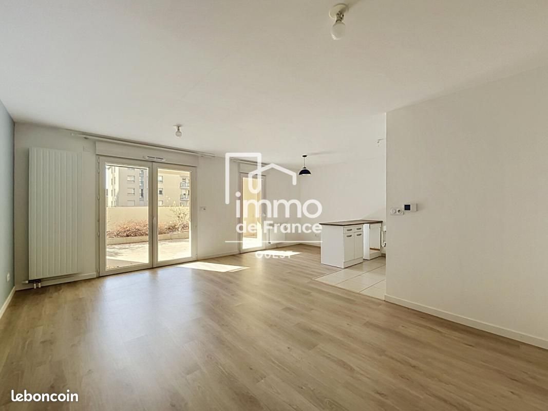 Appartement à vendre, 73m², Laval